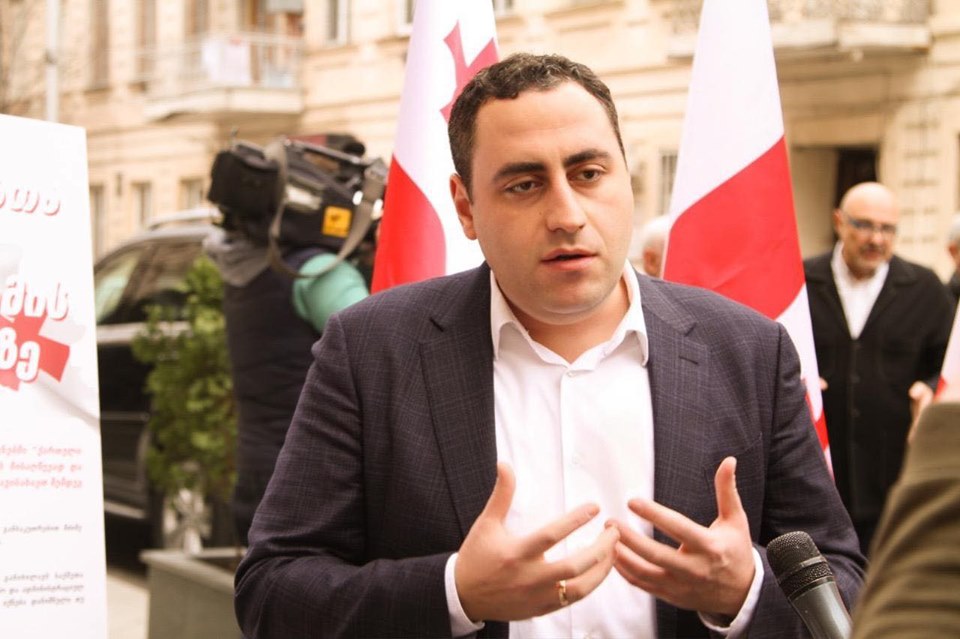 გიორგი ვაშაძე: ხელისუფლებამ მანქანების რეექსპორტის ბიზნესი გაწირა
